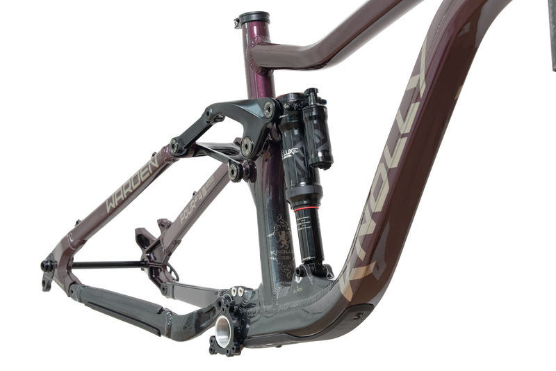KNOLLY FRAME - Warden 168 Frame only  (Not include rear shock)